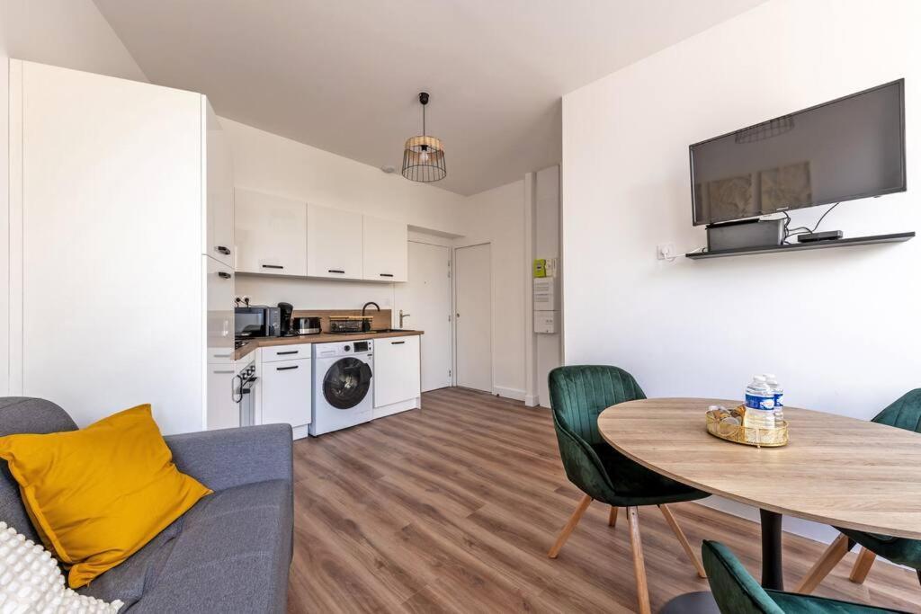 Evasion-Moderne Quatre Moulins Apartment Brest Bagian luar foto